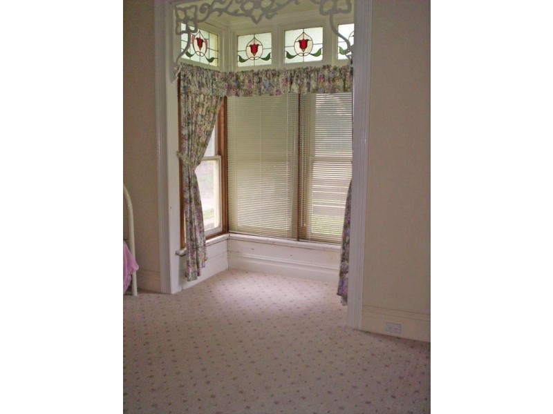 42 Albert Street, Ararat VIC 3377