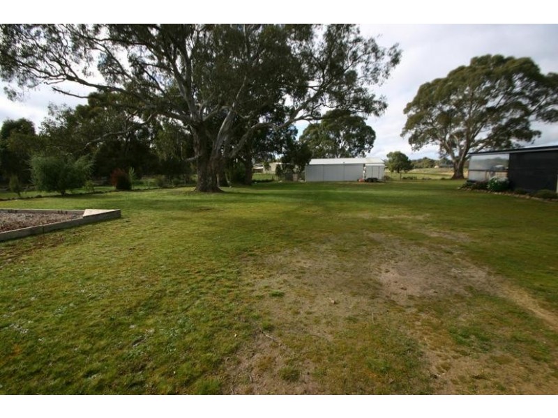 11 Burke Road, Ararat VIC 3377