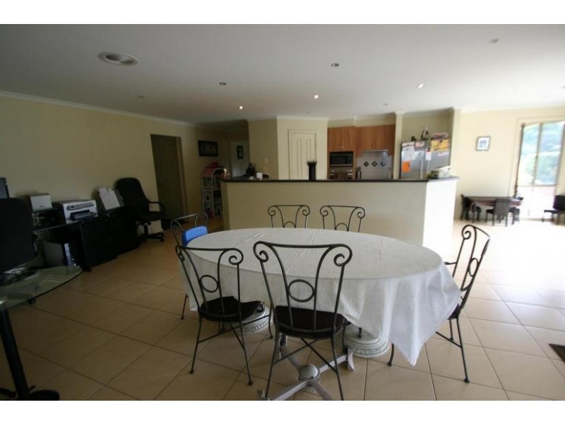 11 Burke Road, Ararat VIC 3377