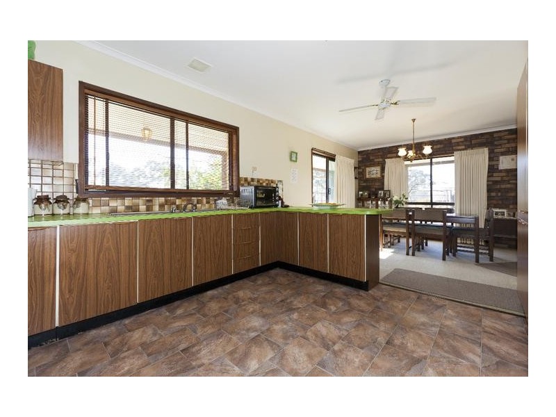 41 Warrak Road, Ararat VIC 3377