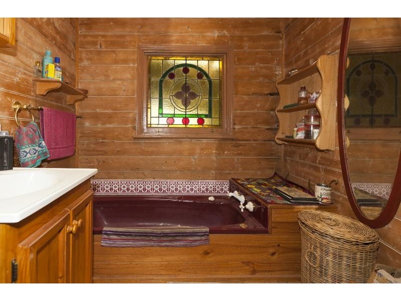 13 Banksia Street, Ararat VIC 3377