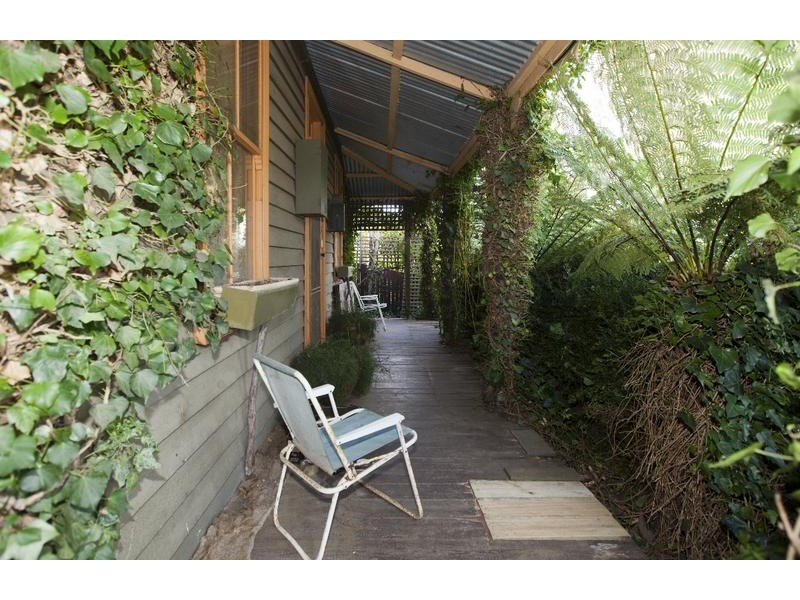 13 Banksia Street, Ararat VIC 3377