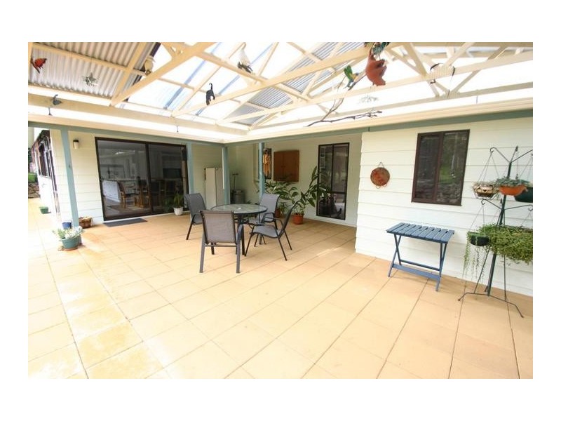 11 Matthews Place, Ararat VIC 3377