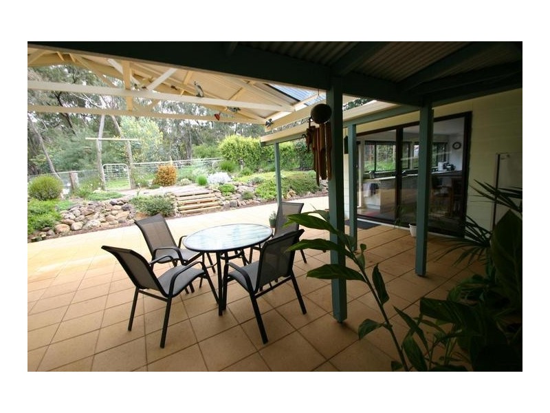 11 Matthews Place, Ararat VIC 3377