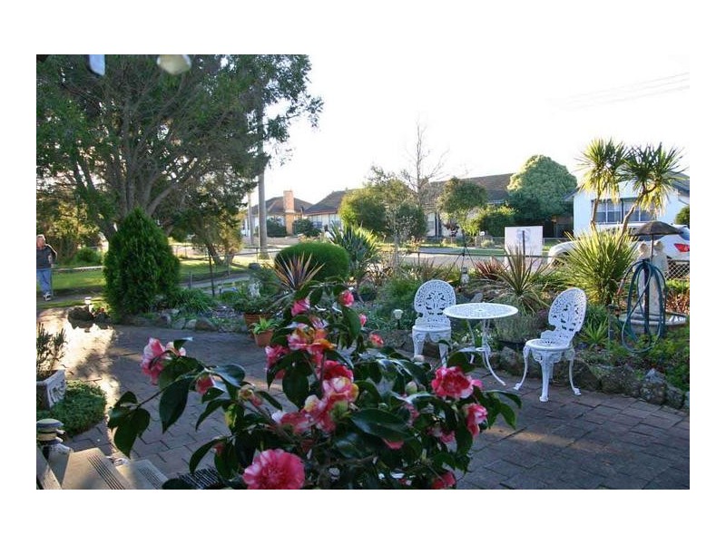 18 Marx Crescent, Ararat VIC 3377