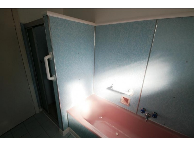 30 Queen Street Sth, Ararat VIC 3377