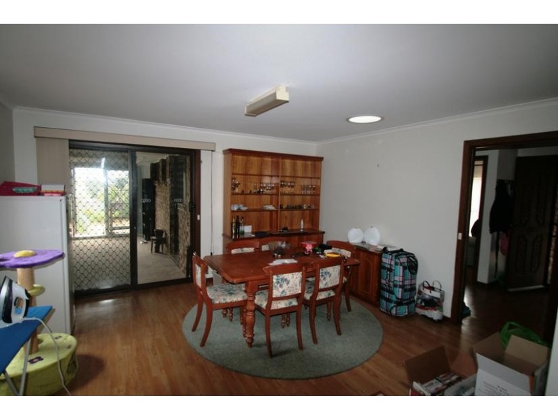 14 Ellerker Avenue, Ararat VIC 3377