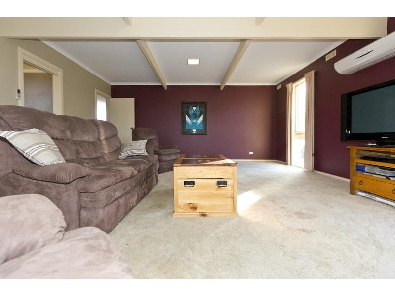 27 High Street West, Ararat VIC 3377