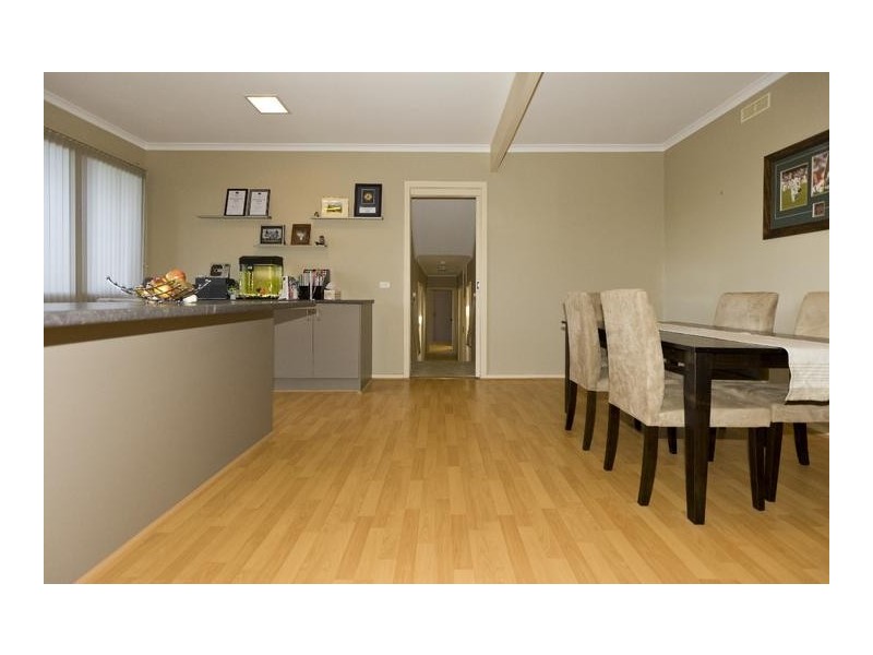 27 High Street West, Ararat VIC 3377