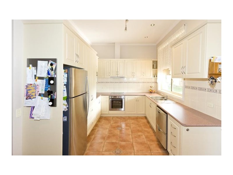 52 Barkly Street West, Ararat VIC 3377