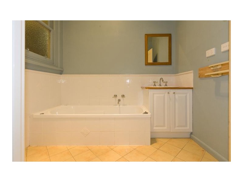 2 High Street, Ararat VIC 3377