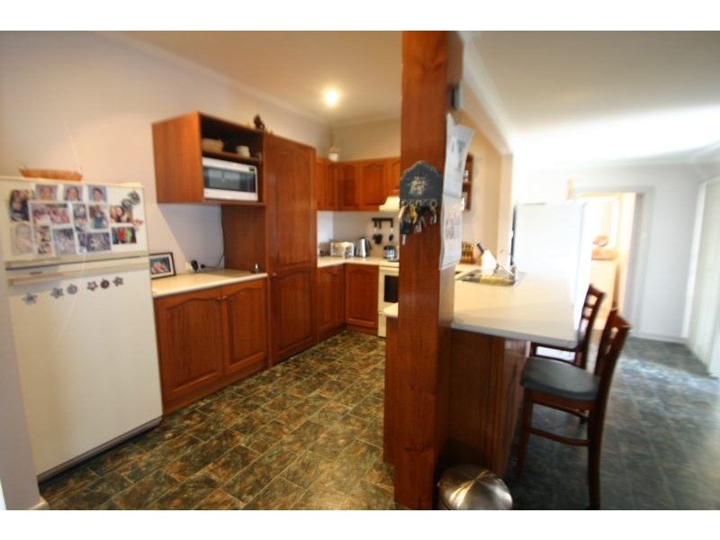 14 Clarke Street, Ararat VIC 3377