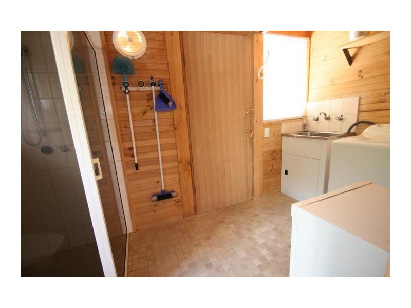 4 Thompson Road, Halls Gap VIC 3381