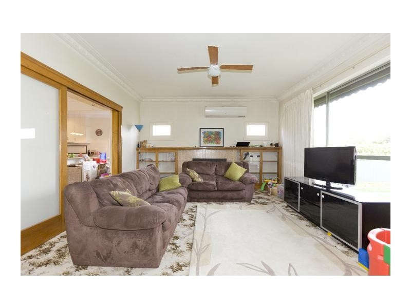 32 Banfield Street, Ararat VIC 3377