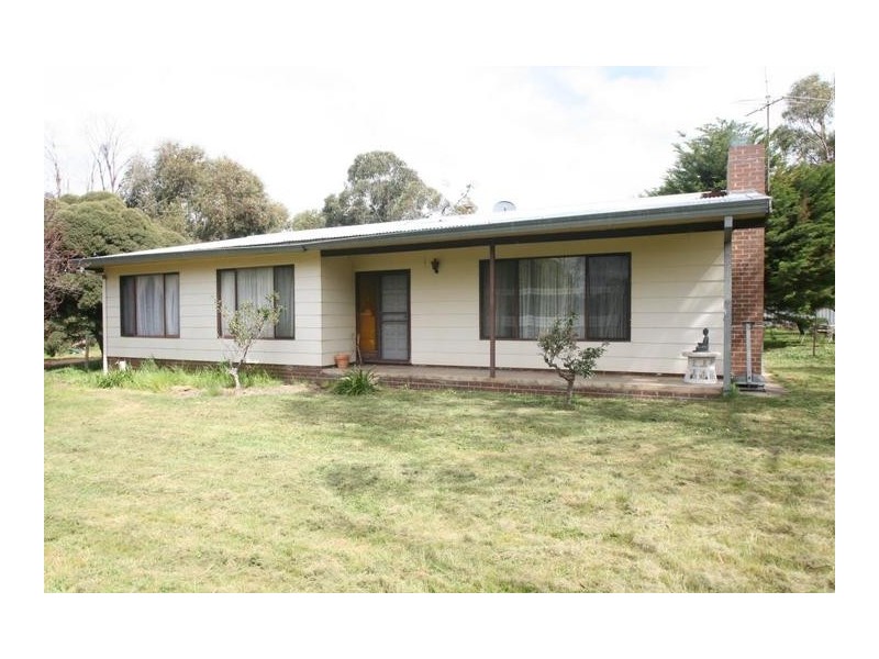19 Blind Creek Road, Elmhurst VIC 3469