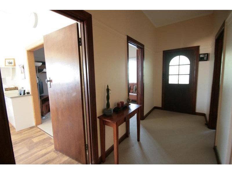 10 George Road, Ararat VIC 3377