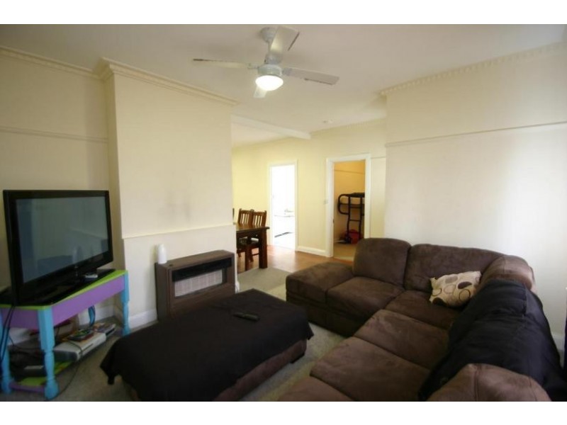 11 McLean Street, Ararat VIC 3377