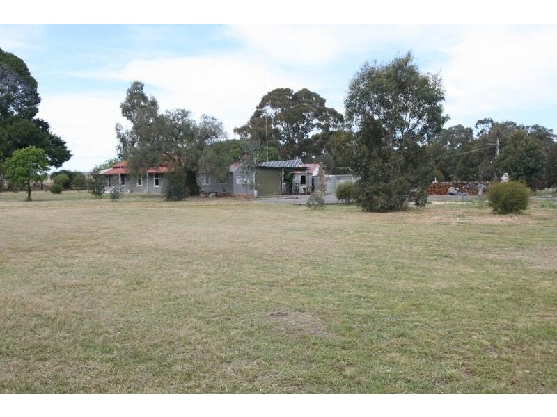 365 Sandy Creek Road, Great Western VIC 3377