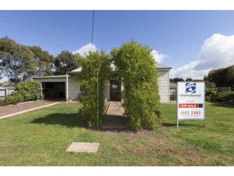 93 Montgomery Street, Lake Bolac VIC 3351