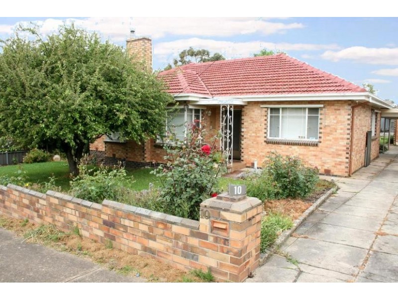 10 Wilson Street, Ararat VIC 3377