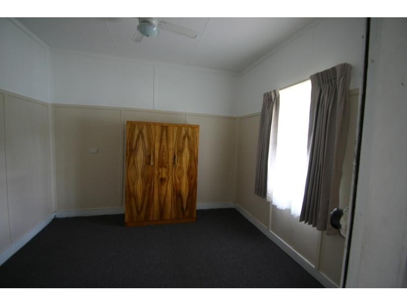 13 High Street, Elmhurst VIC 3469