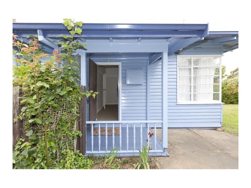 19 Churchill Avenue, Ararat VIC 3377