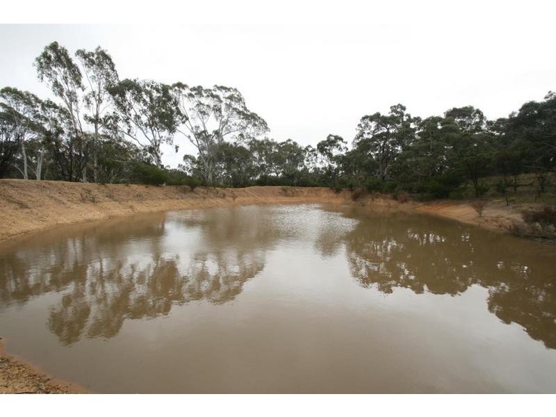 74 Campbells Reef Road, Moyston VIC 3377