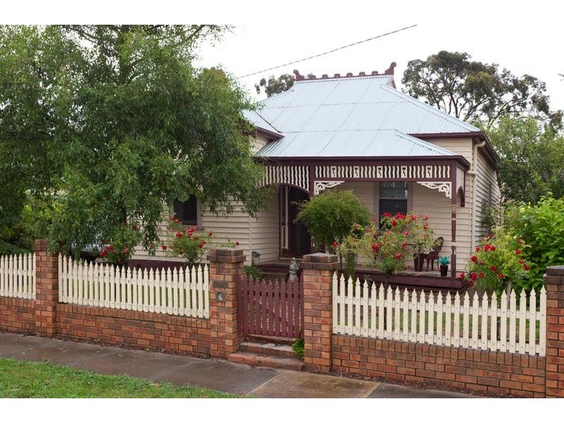 11 Queen Street, Ararat VIC 3377