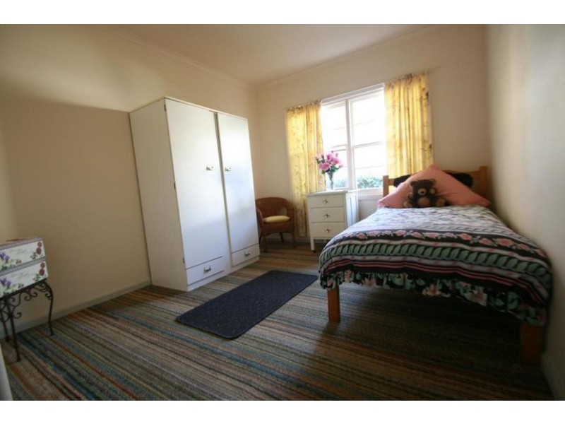 24 Commercial Street, Willaura VIC 3379