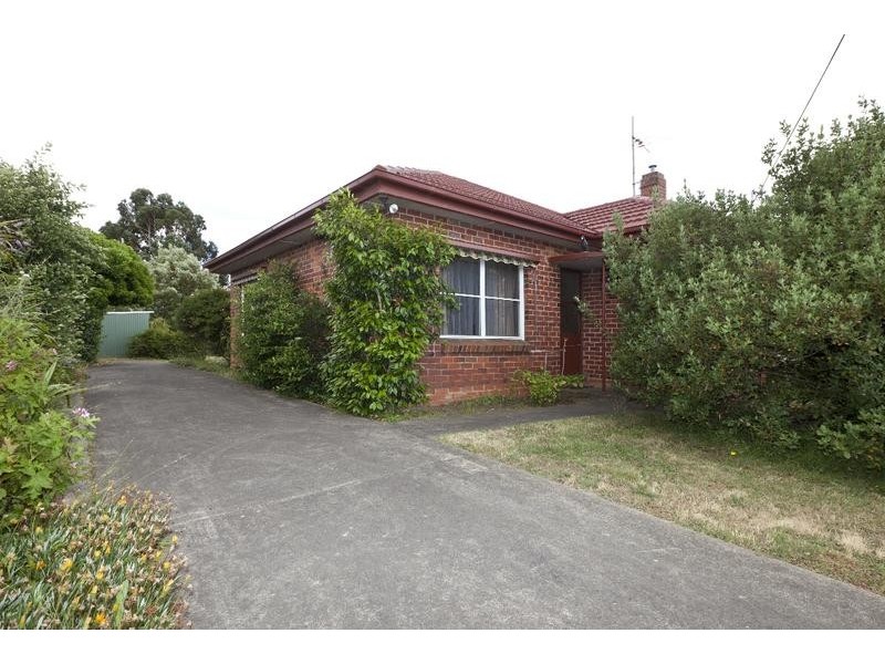 17 Flattely Street, Ararat VIC 3377