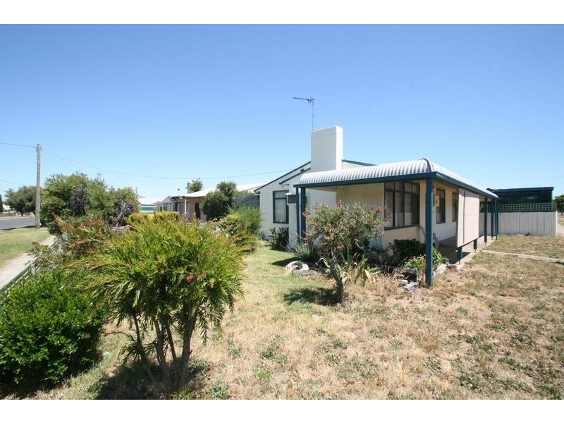 40 Fay Street, Ararat VIC 3377