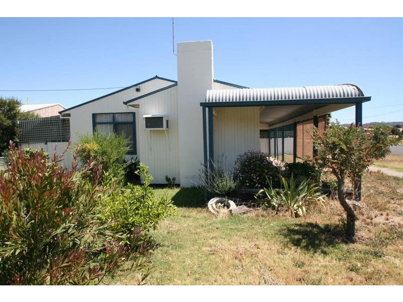 40 Fay Street, Ararat VIC 3377