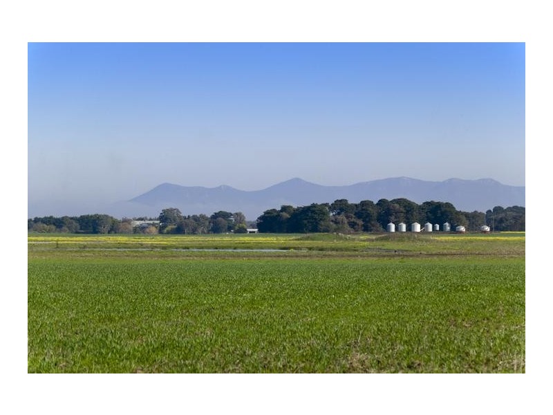 Lot 1 – 5, 3526 Maroona – Glenthompson Road, Glenthompson VIC 3293