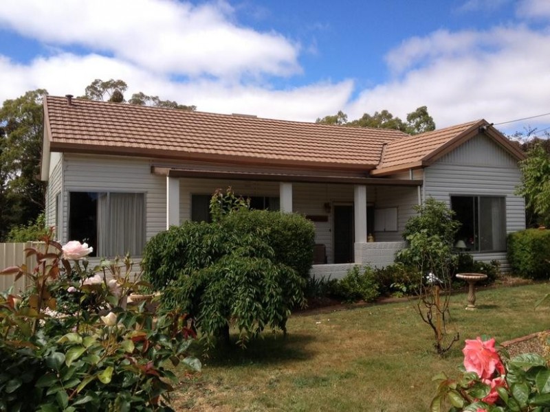 19 Barkly Street West, Ararat VIC 3377