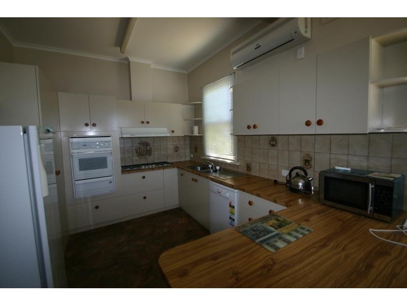 25 Lambert Street, Ararat VIC 3377