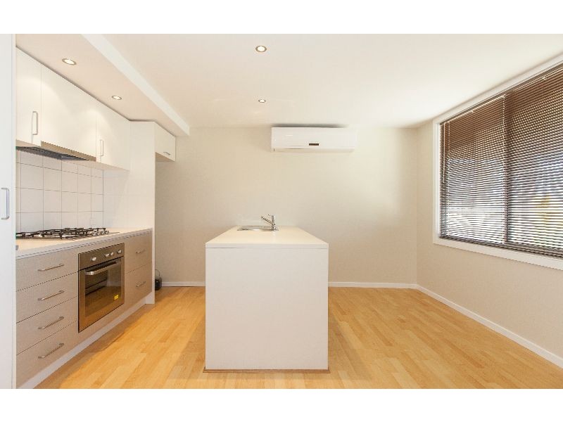 30 McLellan Street, Ararat VIC 3377