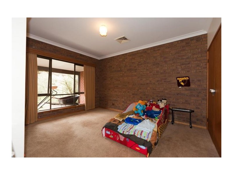 13 Golf Links Road, Ararat VIC 3377
