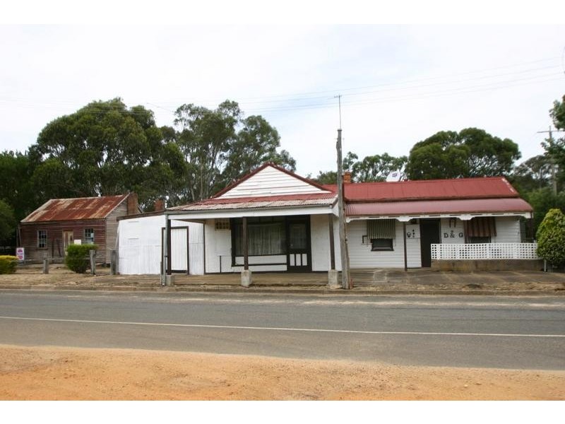 19 Main Road, Buangor VIC 3375