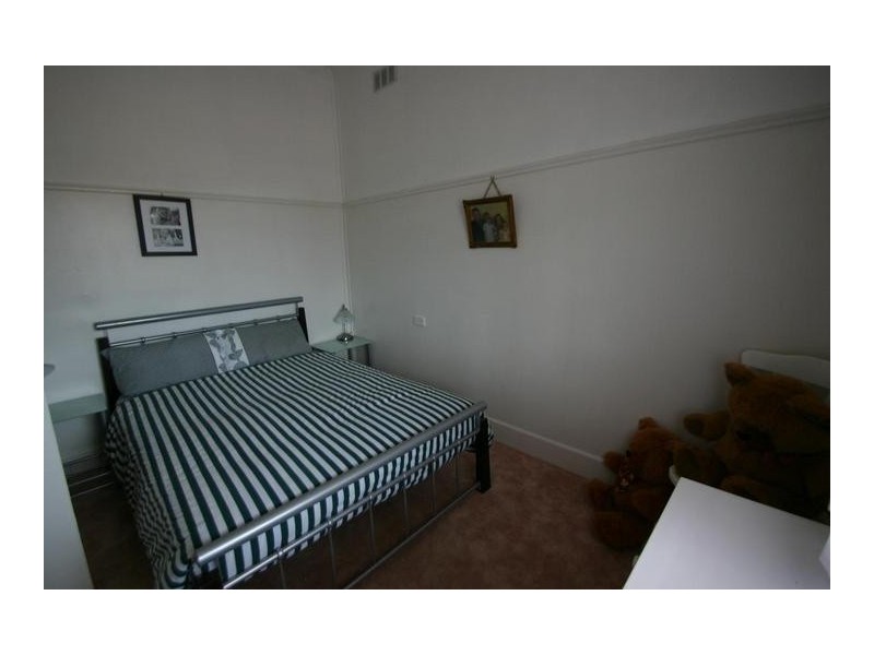 19 Main Road, Buangor VIC 3375