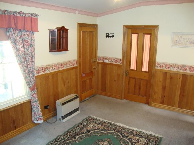 38 High Street, Elmhurst VIC 3469