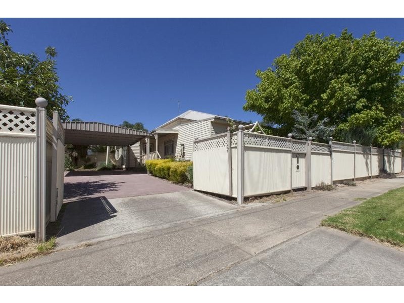 47 Elizabeth Street, Ararat VIC 3377