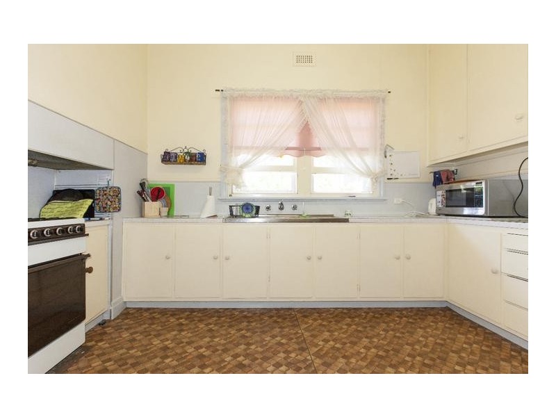 26 Rundell Street, Ararat VIC 3377