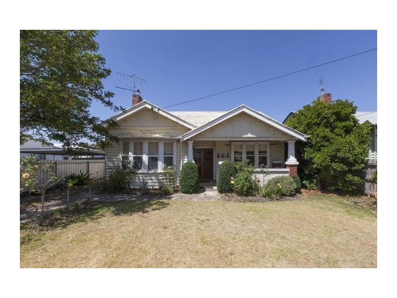 26 Rundell Street, Ararat VIC 3377