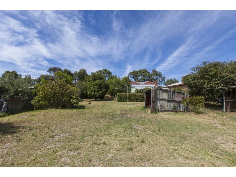 17 Kofoed Street, Ararat VIC 3377