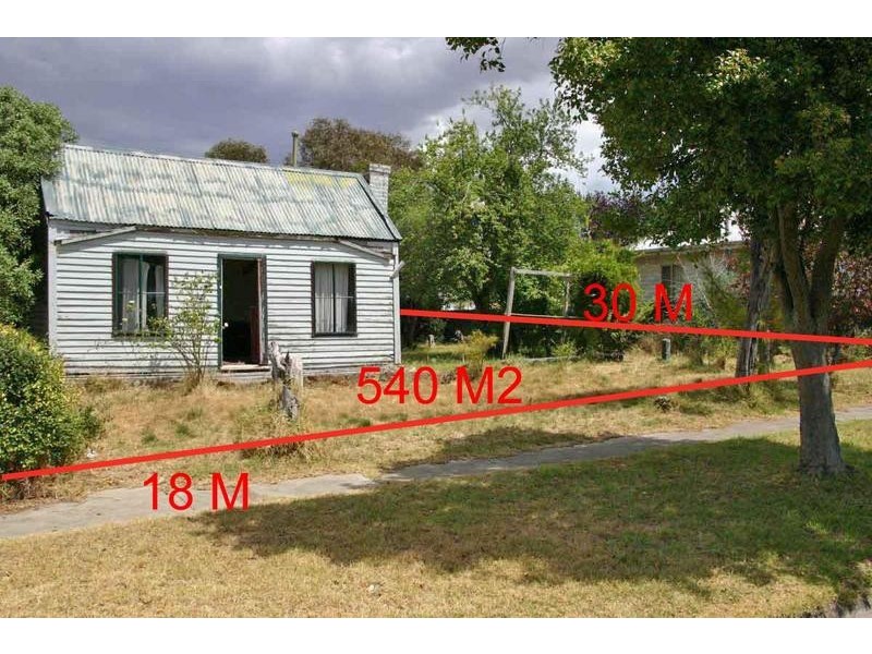 13 Jenkin Street, Ararat VIC 3377