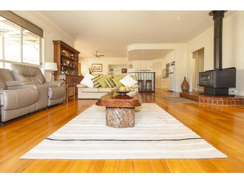 18 Munro Court, Ararat VIC 3377