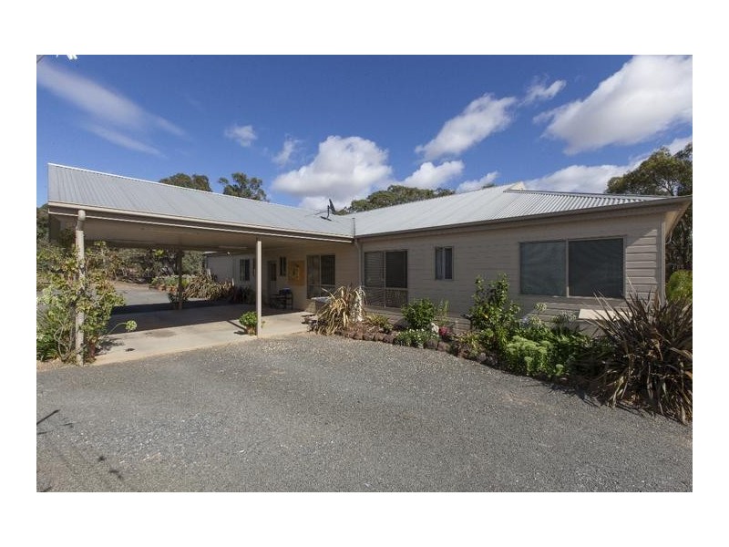 18 Munro Court, Ararat VIC 3377