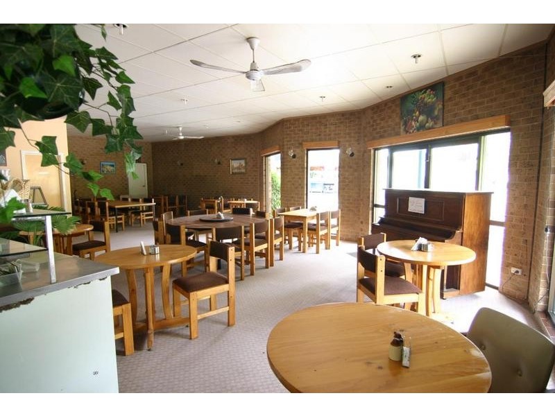 94 Main Road, Halls Gap VIC 3381