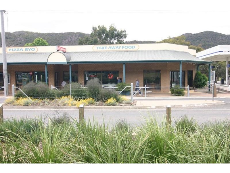 94 Main Road, Halls Gap VIC 3381