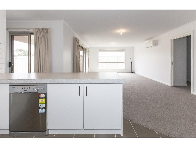 2/4 Beveridge Street, Ararat VIC 3377